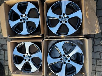 ORIGINÁL Alu Volkswagen AUSTIN R18, 5x112 - ZÁNOVNÍ - 7