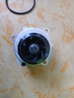 nova vodni pumpa cerpadlo koncern 1.9 tdi - 7
