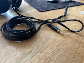 Sluchátka Sennheiser HD 600 - 7