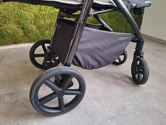 Sportovní kočárek Carrello Bravo Plus – TOP stav - 7