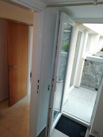 Prodám dvougeneračního dům v Benešově u Prahy - 7