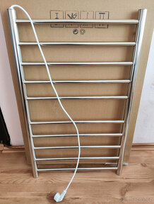 Elektrický sušák ručníků chrom nástěnný 100 W - 7