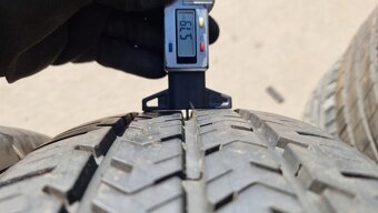 Letní pneu 195/70/15c Michelin - 7