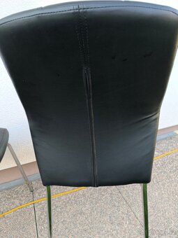 Prodám dvě jídelní židle - 7