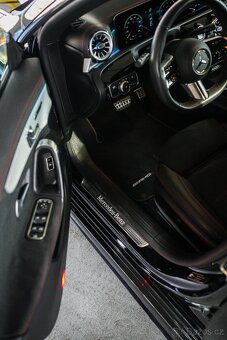 Mercedes-Benz CLA 250 4MATIC - 7