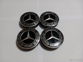 Středové krytky Mercedes 75mm, černé - 7