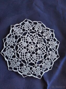 Ručně háčkované dečky 20 cm - 7