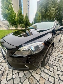 VOLVO V40 CROSS COUNTRY 2.5 T5 187KW 4x4 SUMMUM-AUTOMAT-ACC - 7