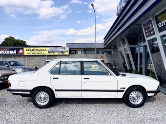 BMW-5 E28 5 Rychlostní - 7