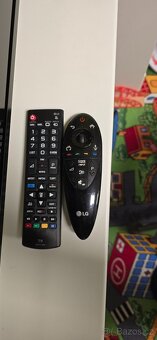 49" LG ULTRA HD 4K TV - 7