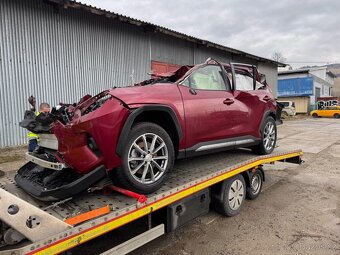 Toyota Rav4 2.5 Hybrid 2024, 15 000 km, Benzín + HEV, 131 Kw - 7