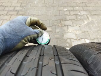 215/65/17 zánovní letní pneu continental ecocontact 6 - 7