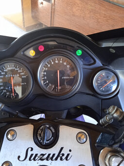 Suzuki RF 900 R,prosím číst celé - 7
