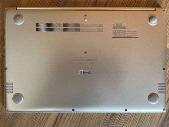 ASUS VivoBook 15 OLED K513E 15.6" - 7
