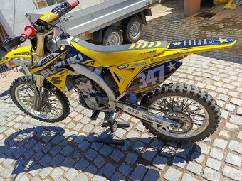 Suzuki RMZ 250 - 7