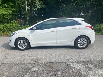 Hyundai i30 Hatchback 1.4i 73 kW - 7