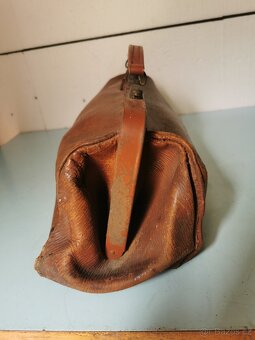 Starý doktorský kufřík - 7