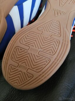 Dětská sálová obuv Adidas Predator vel. 34 - 7
