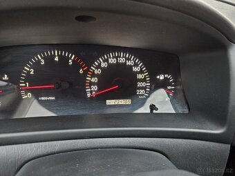 Toyota Corolla Verso 2.0 diesel r.v.2003 - 7