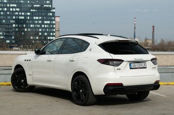Maserati Levante SQ4 - 7
