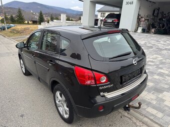 Prodám Nissan Qashqai 1,6 benz 84 KW rv09 - 7