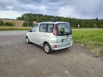 Toyota Yaris Verso 1.3 VVTi - 7