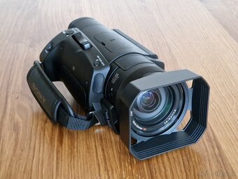 kamera SONY AX700 - 7