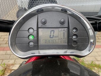 Hyosung GV 650 Aguila - 7