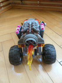 Prodám LEGO® Movie 70829 Úniková bugina Emmeta a Lucy - 7