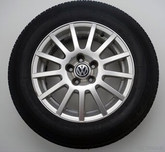 Volkswagen Bora Golf - Originání 15" alu kola - Letní pneu - 7