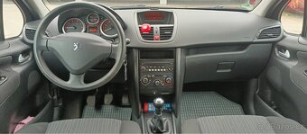 Peugeot 207 - 7
