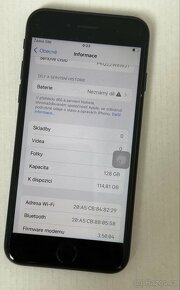 iPhone SE 2020 Red a SE 2022 Black - 7