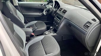 ŠKODA YETI 2.0TDI,103KW. DSG,SERVISNÍ KNIHA. - 7