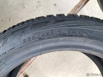 225/45/17 zimni pneu KLEBER a FALKEN 225/45 R17 - 7