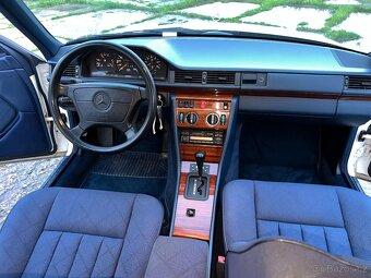 Prodám Mercedes Benz W124 250D, automat, kombi, 223.000km - 7