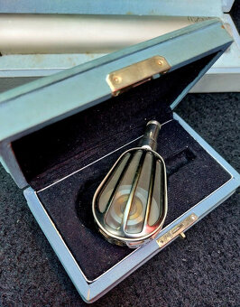 Starý mikrofon Telefunken Antique Microphone CM51 N a CMV 51 - 7