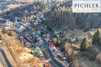 Prodej rodinného domu/chalupy 203 m2 s garáží a pozemky 5496 - 7