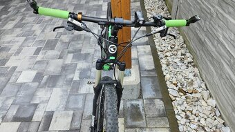 Kellys Stage 50 karbon 29" - 7