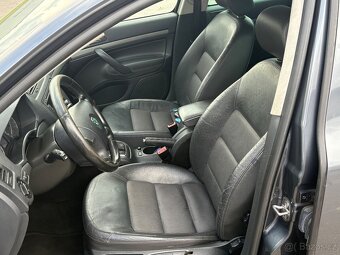Prodám Škoda Octavia 2 1.9tdi 77kw. Dsg. Rok 2008 - 7