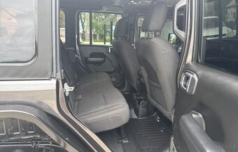 2022 Jeep Wrangler Unlimited Sport - 7