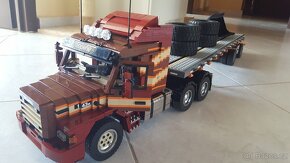 LEGO Scania T143M [SBrick] + flatbed trailer - 7