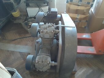 Pìstový kompresor - 7