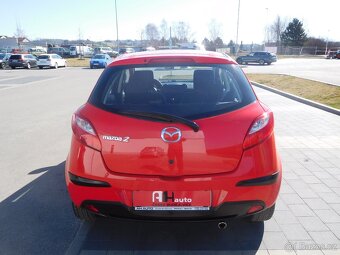 Mazda 2 1,3i 16V Red Line, 55 kW, TOP - 7