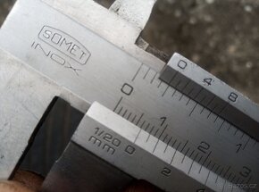 225/45ZR19 - 7