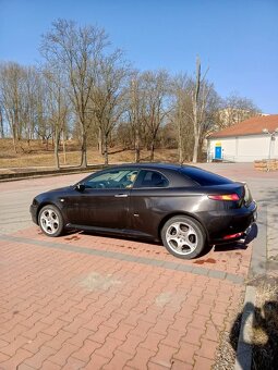 Alfa Romeo GT 1.9 JTD, r.v. 2005 - 7