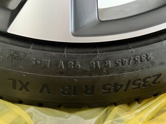 nová kompletní sada kol Volvo 18" zimní pneu 235/45 R18 V X - 7