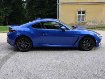 Subaru BRZ 2.4i Boxer 172kW Limited r.2023 jen 1 360km - 7