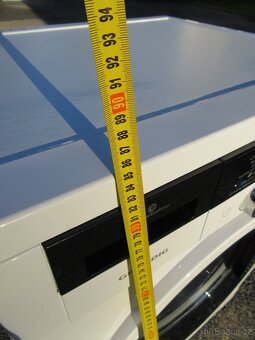 Nabízím pračku Grundig na 7 kg prádla. Plně funkční. Záruka - 7