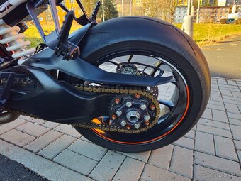 Ktm superduke 1290r - 7