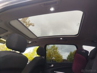 Ford S Max 2,2tdci 147kw - 7
